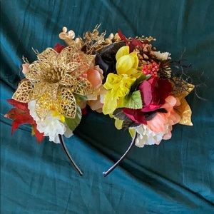 Winter floral headpiece
